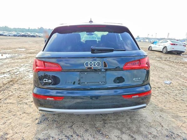 2018 AUDI Q5 quattro Premium