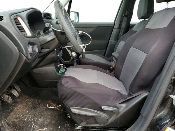 2017 JEEP RENEGADE SPORT 4X2