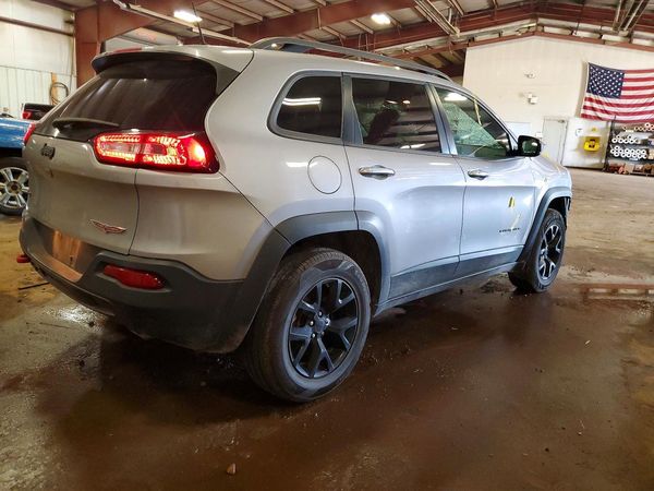 2018 JEEP CHEROKEE