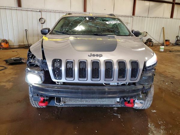 2018 JEEP CHEROKEE