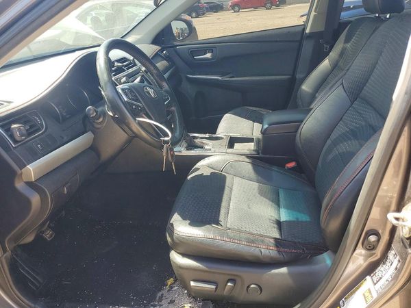 2015 TOYOTA CAMRY