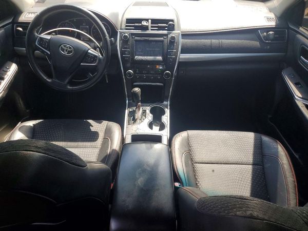 2015 TOYOTA CAMRY