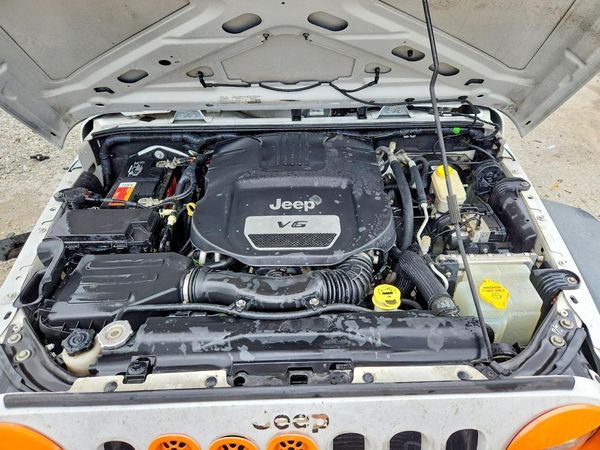2016 JEEP WRANGLER UNLIMITED SPORT 4X4
