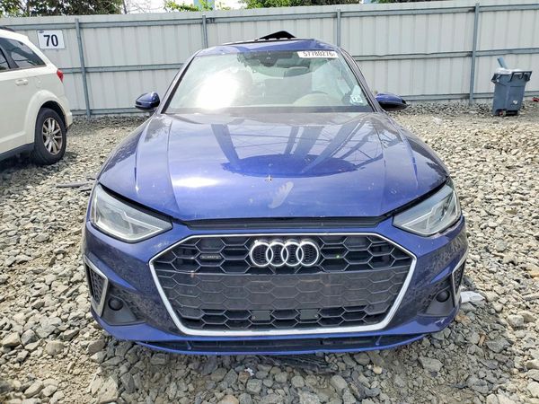 2022 AUDI A4 S Line quattro Premium