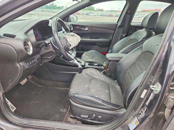 2021 KIA FORTE GT Line