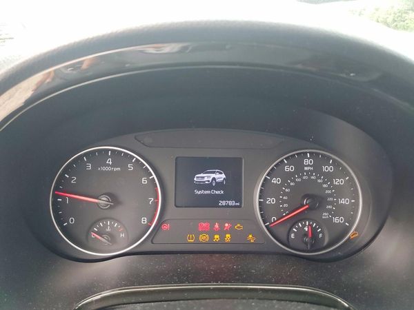 2023 KIA SELTOS EX