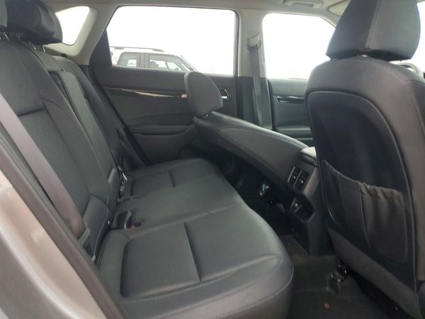 2023 KIA SELTOS EX