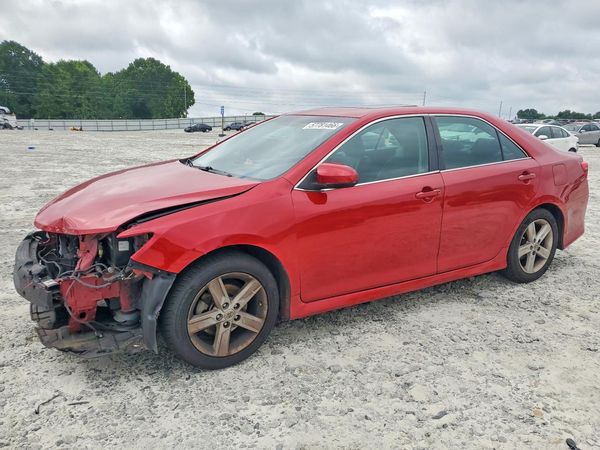 2013 TOYOTA CAMRY