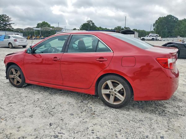 2013 TOYOTA CAMRY