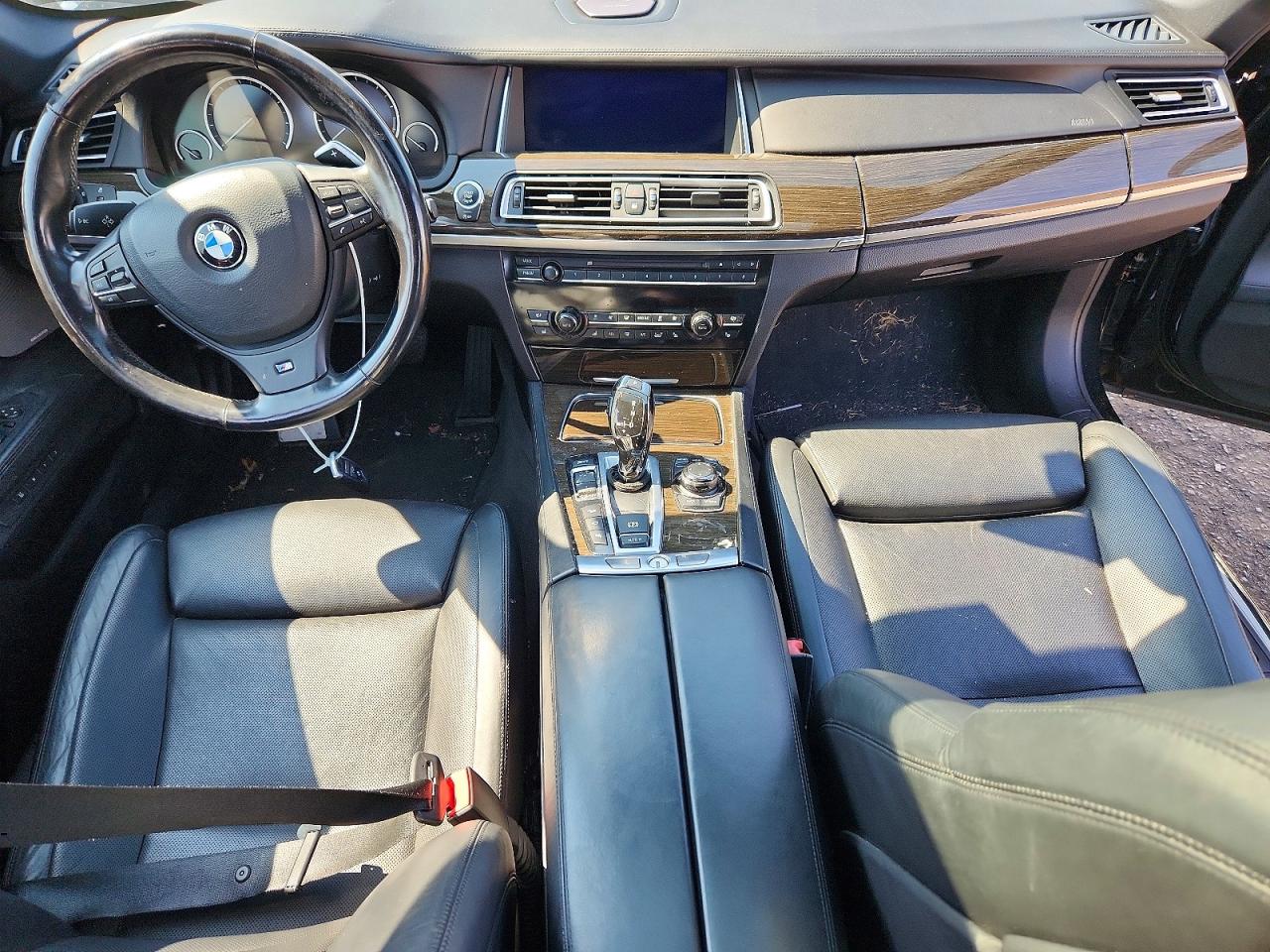 2013 BMW 750