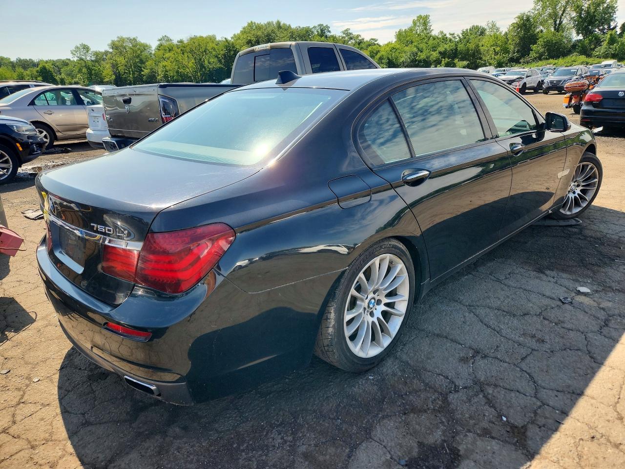 2013 BMW 750