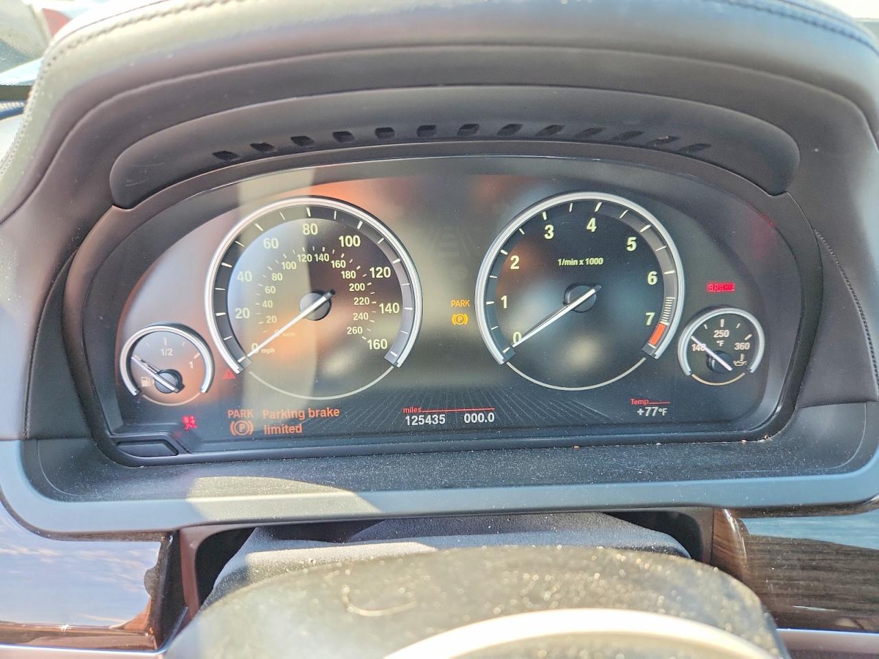 2013 BMW 750