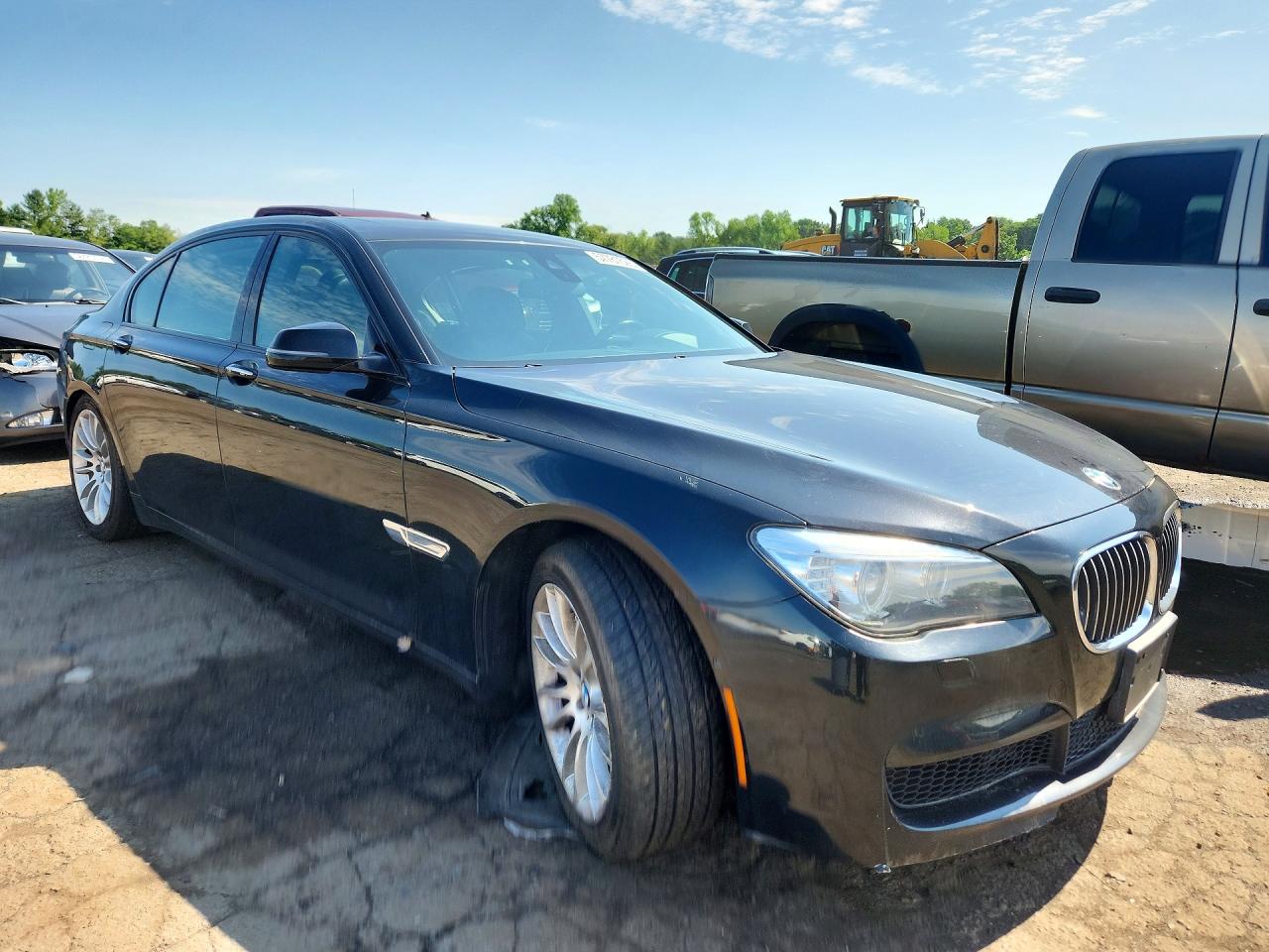2013 BMW 750