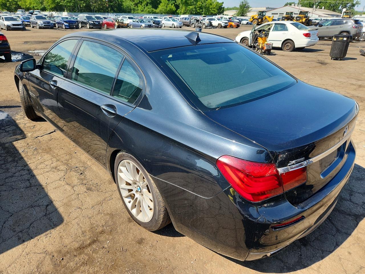 2013 BMW 750