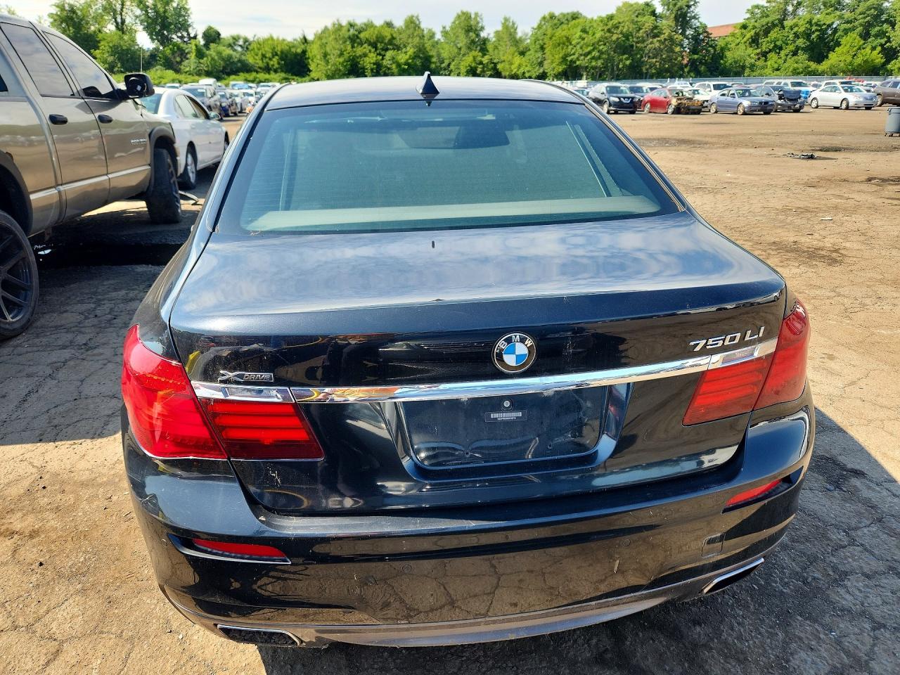 2013 BMW 750