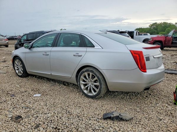 2016 CADILLAC XTS Luxury