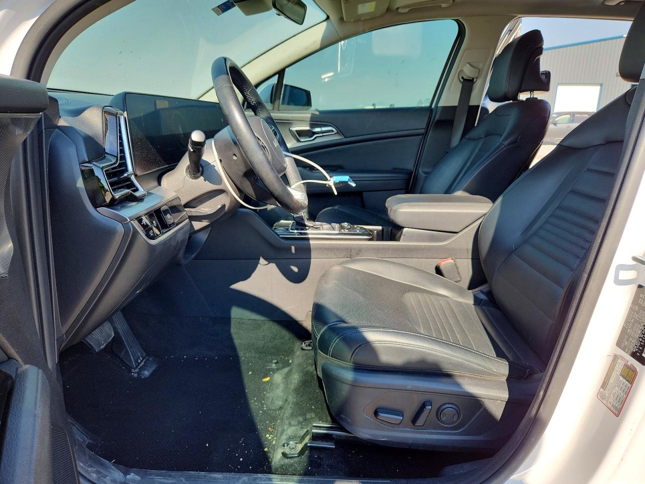 2023 KIA SPORTAGE SX-PRESTIGE or SX-P