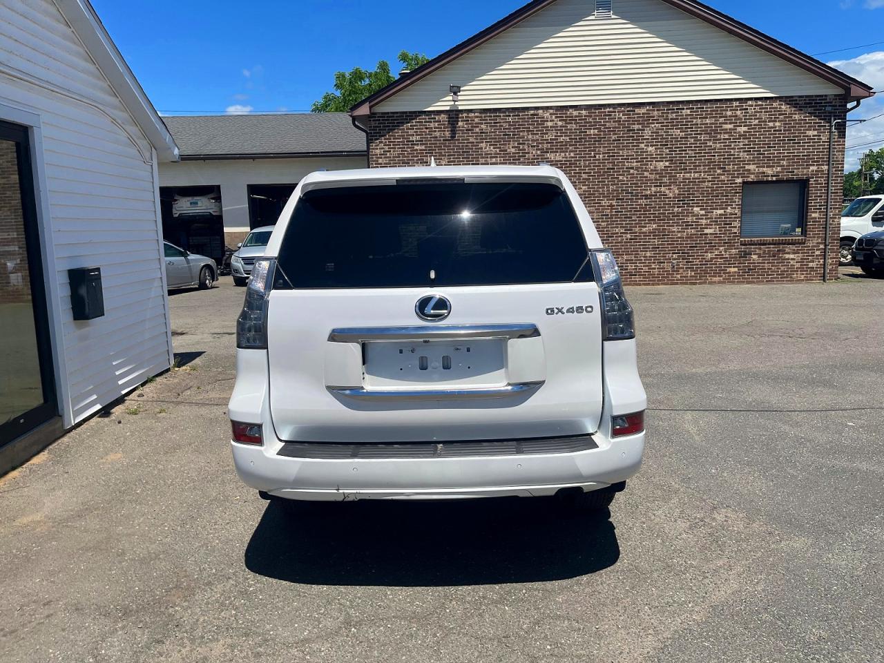 2023 LEXUS GX 460 Premium