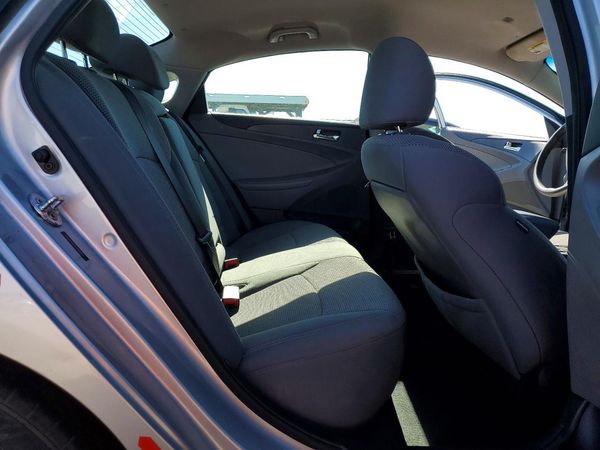 2014 HYUNDAI SONATA GLS/ GLS Popular