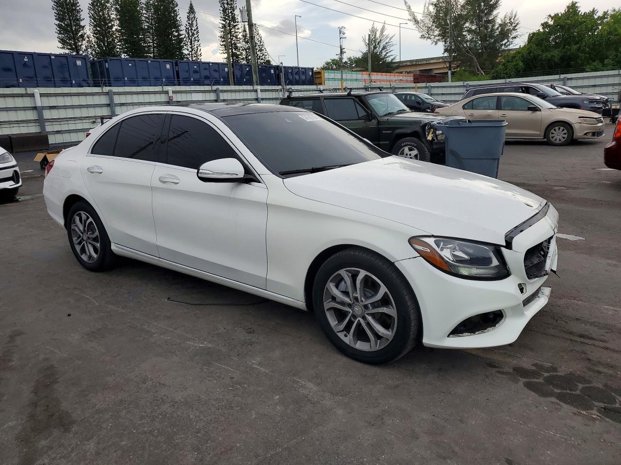 2016 MERCEDES-BENZ C C300-4M