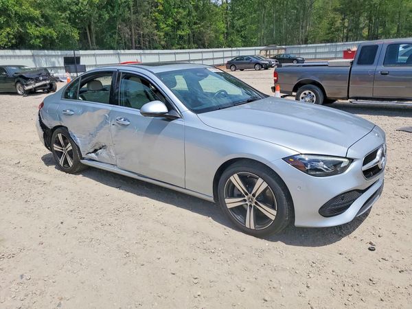 2024 MERCEDES-BENZ C C300