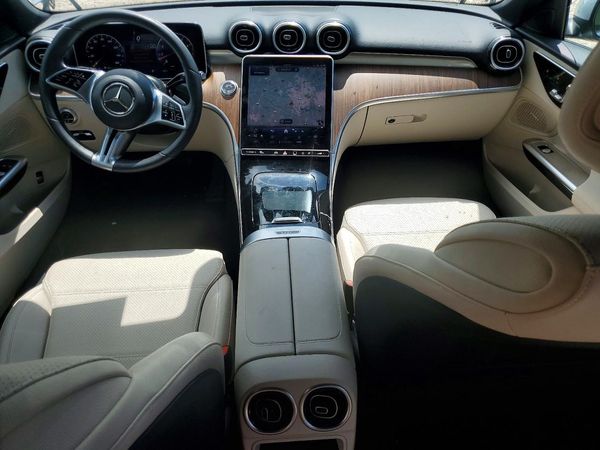 2024 MERCEDES-BENZ C C300