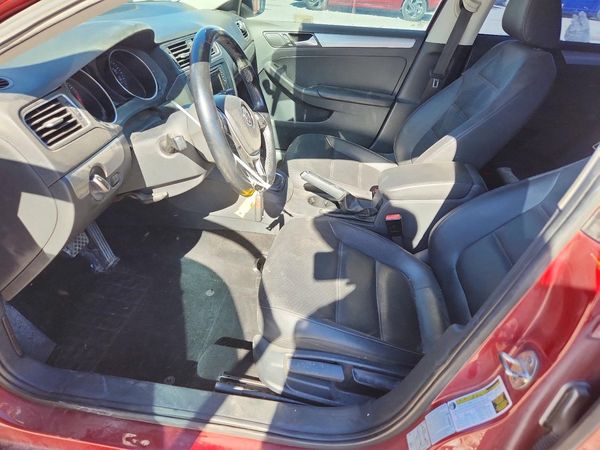 2017 VOLKSWAGEN JETTA