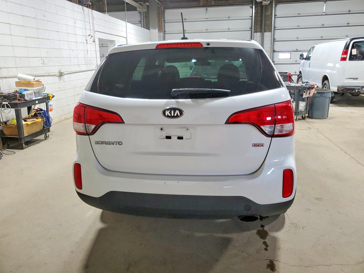 2015 KIA SORENTO GL