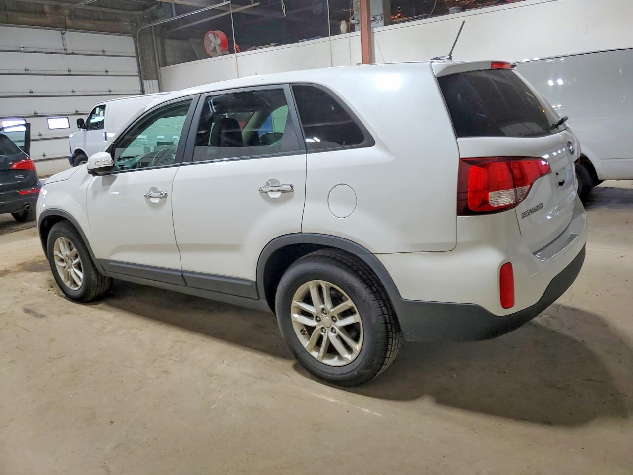 2015 KIA SORENTO GL