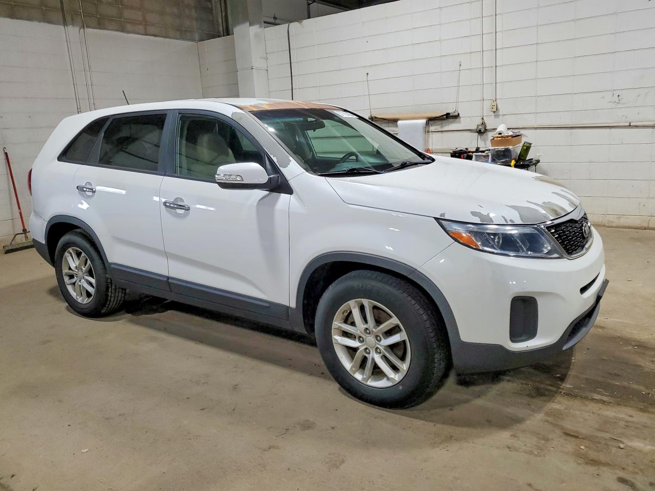 2015 KIA SORENTO GL