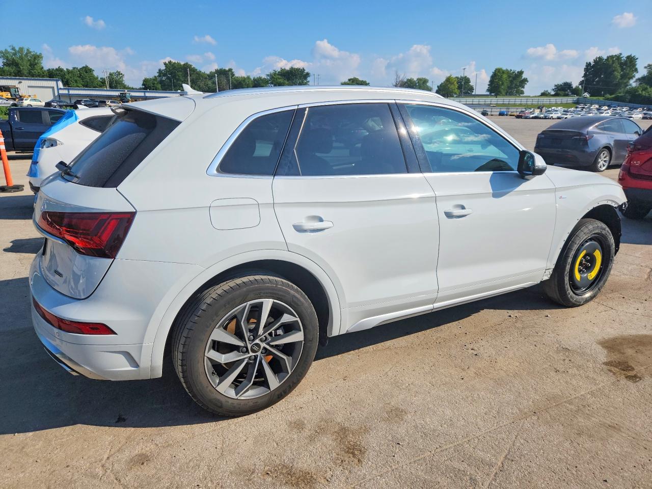 2023 AUDI Q5