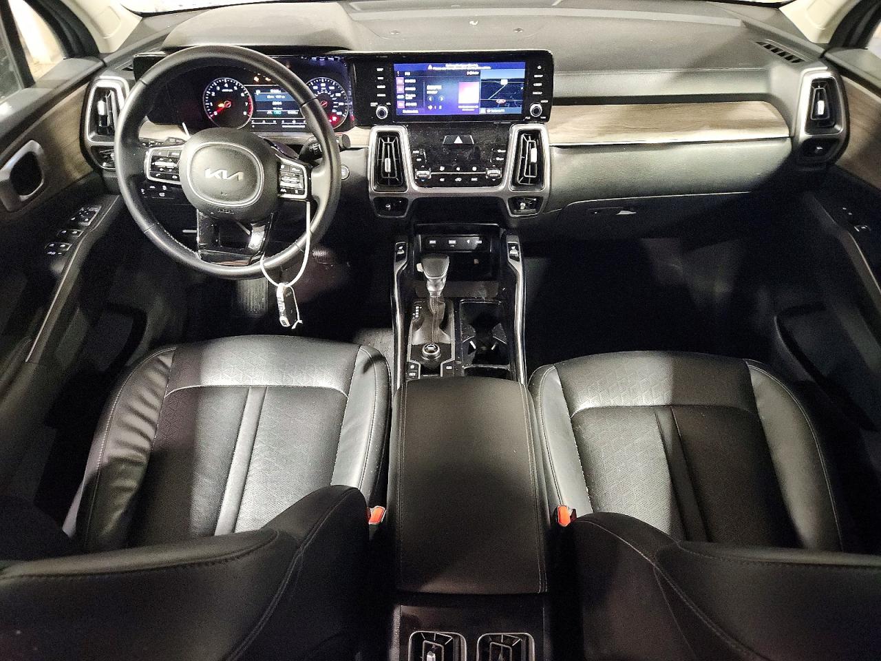 2022 KIA SORENTO EX