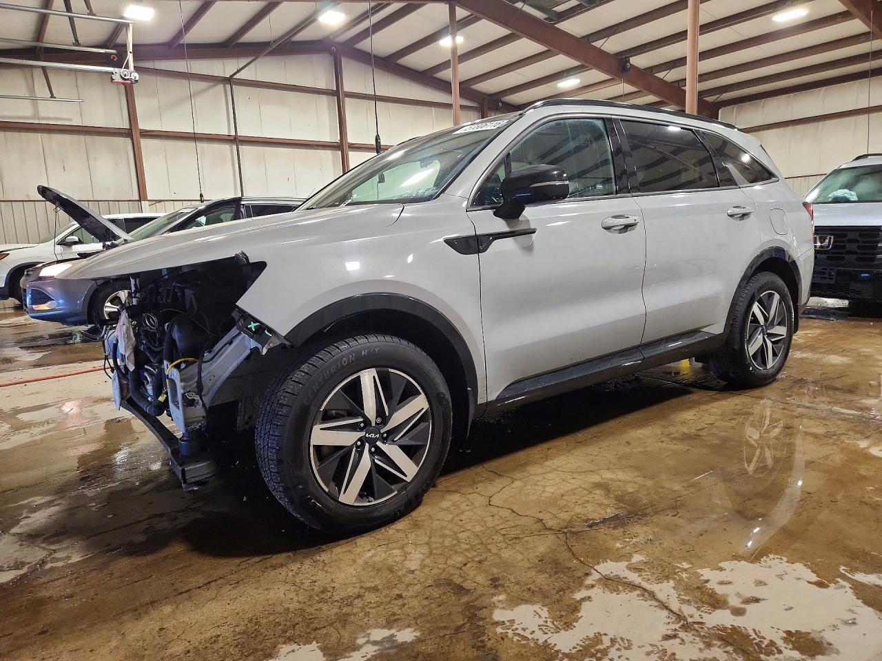 2022 KIA SORENTO EX