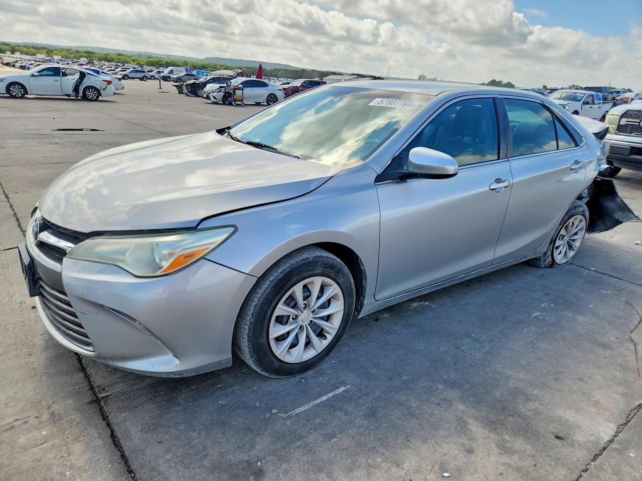 2016 TOYOTA CAMRY