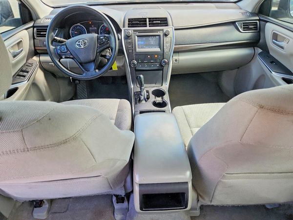 2016 TOYOTA CAMRY