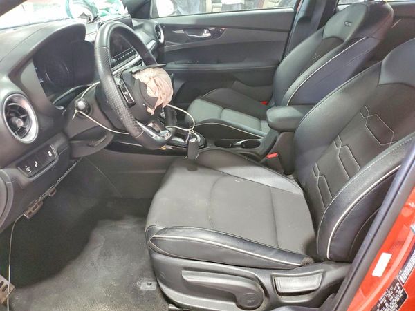 2023 KIA FORTE GT Line
