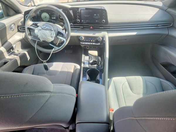 2021 HYUNDAI ELANTRA