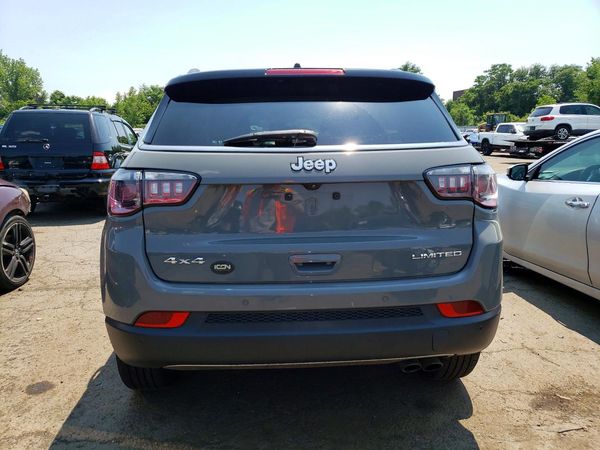 2022 JEEP COMPASS Limited