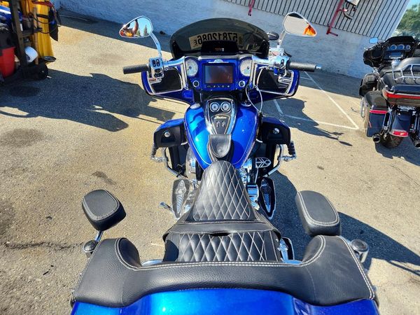 2018 INDIAN MOTORCYCLE CO. MOTORCYCLE