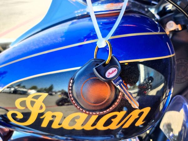2018 INDIAN MOTORCYCLE CO. MOTORCYCLE