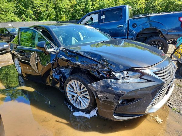 2018 LEXUS ES 350