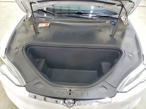 2018 TESLA MODEL S