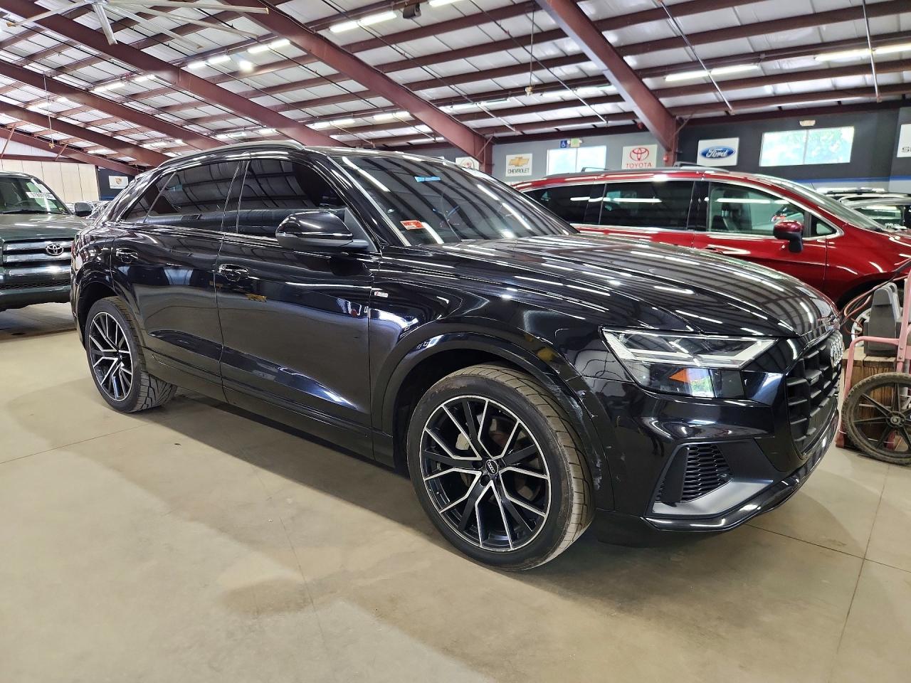 2019 AUDI Q8
