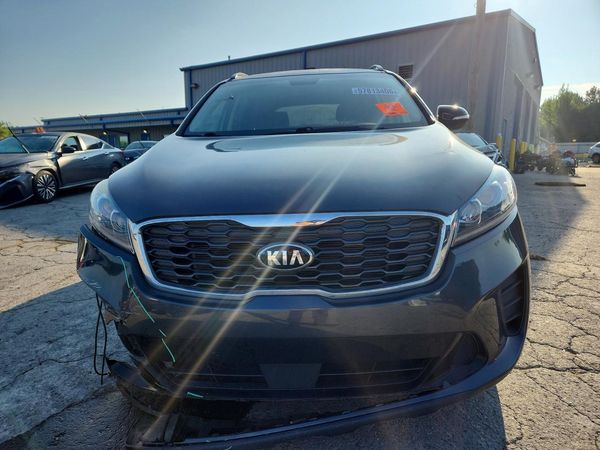 2020 KIA SORENTO L, LX, S