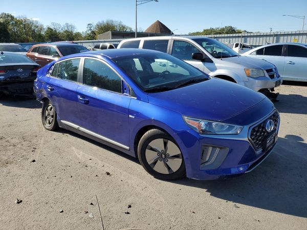 2020 HYUNDAI IONIQ SE