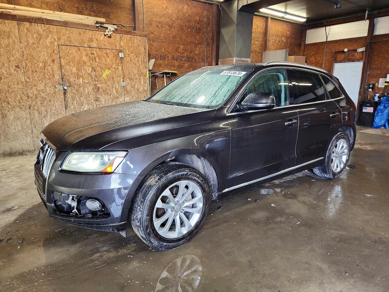 2016 AUDI Q5 quattro Premium Plus