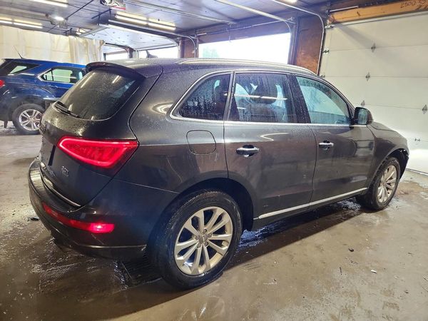 2016 AUDI Q5 quattro Premium Plus