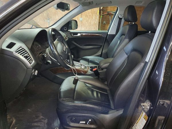 2016 AUDI Q5 quattro Premium Plus