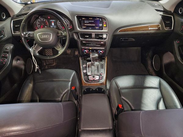 2016 AUDI Q5 quattro Premium Plus