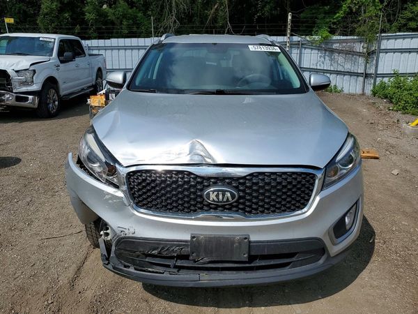 2017 KIA SORENTO